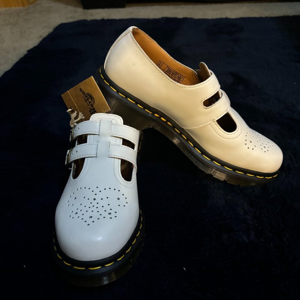 Brand New, Womans US 8, Smooth White Leather Mary Jane Dr. Martens